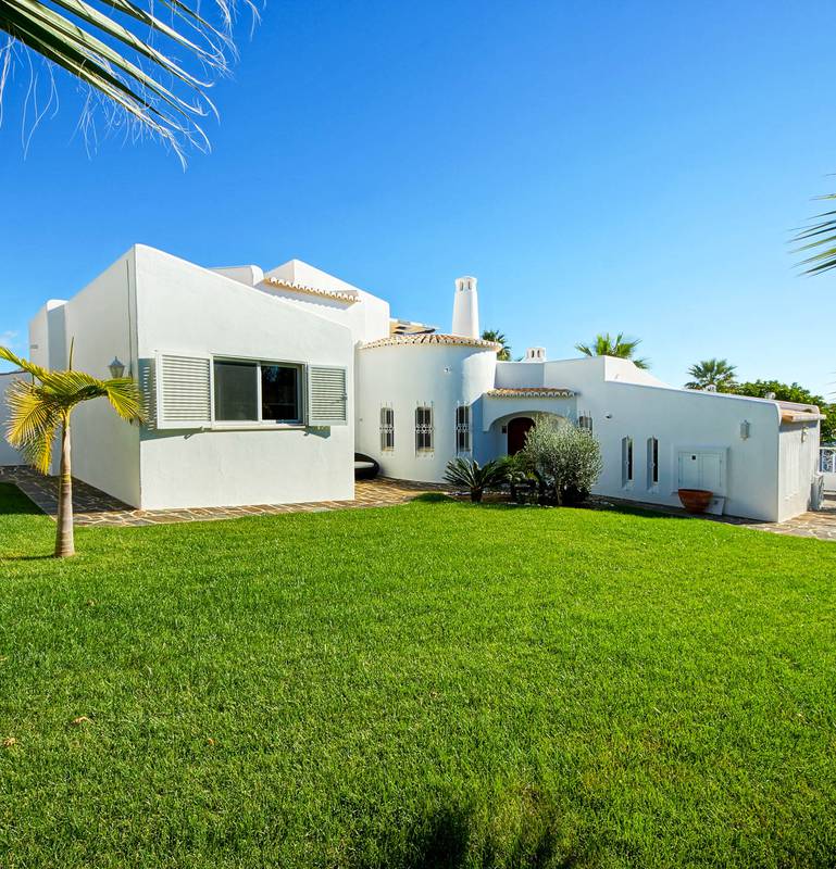 Villa Adam & Eva