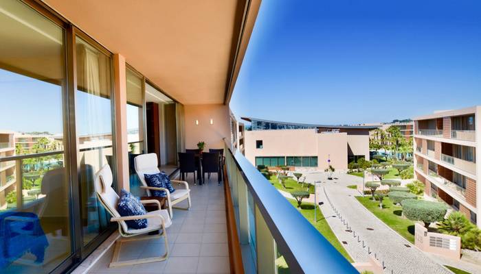 Luxus Apartments - Salgados Strand