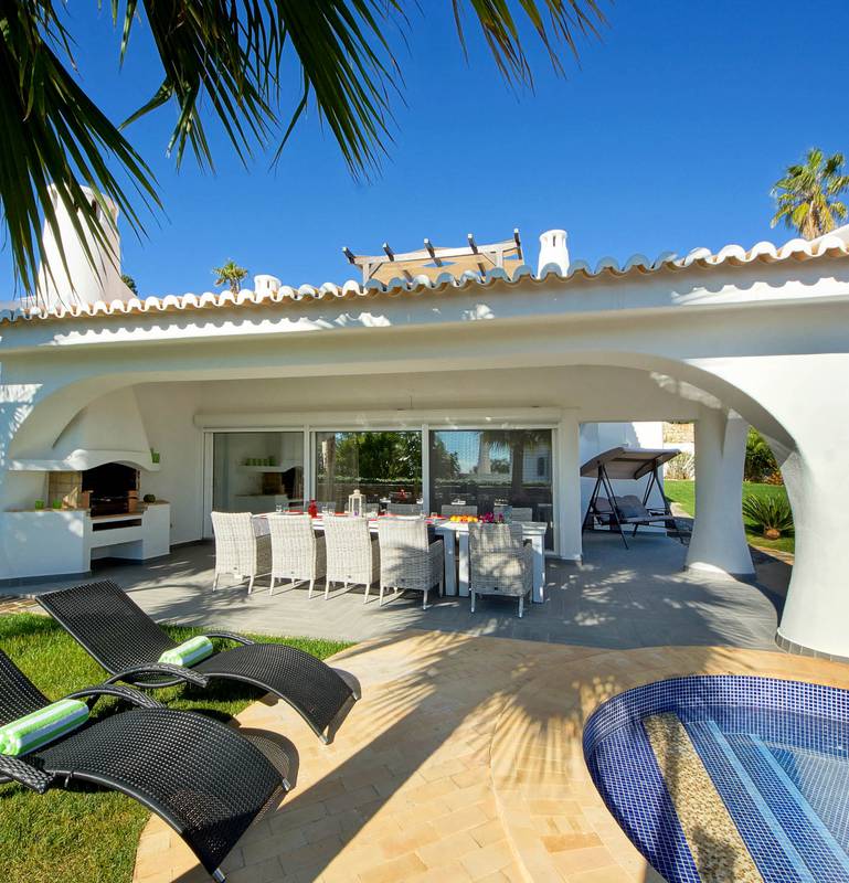 Villa Adam & Eva
