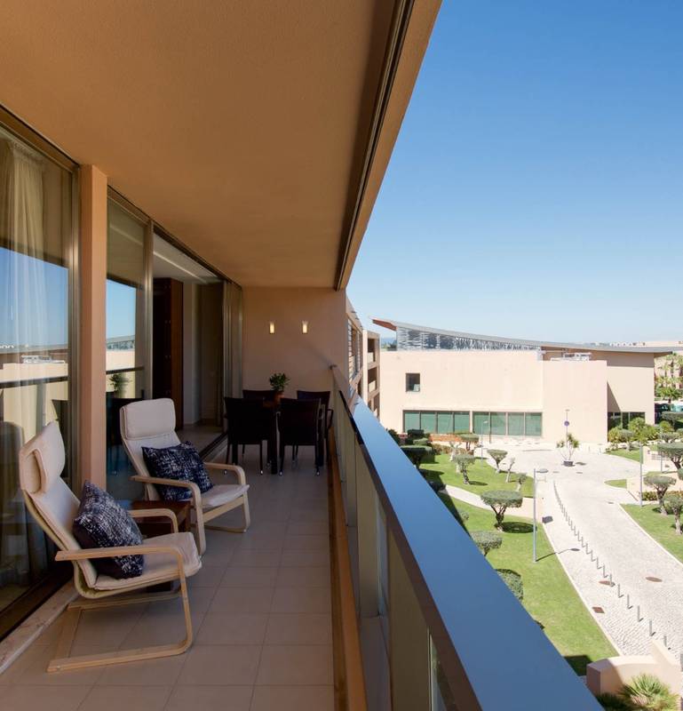 Luxus Apartments - Salgados Strand